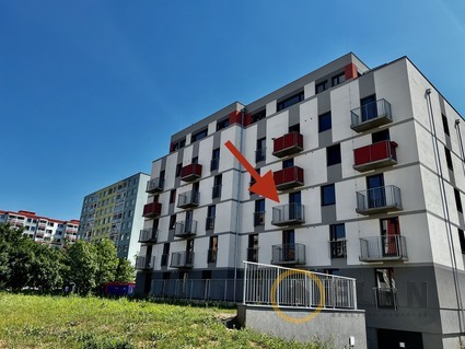 Pronájem zcela nového bytu 2KK s balkónem, 63 m2, na Černém Mostě - Fotka 3