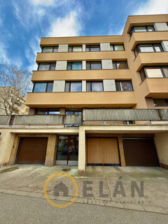 Pronájem světlého 3 KK, 71 m2 s vlastní garáží - Fotka 5