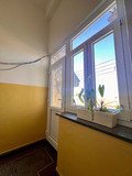 společný balkón